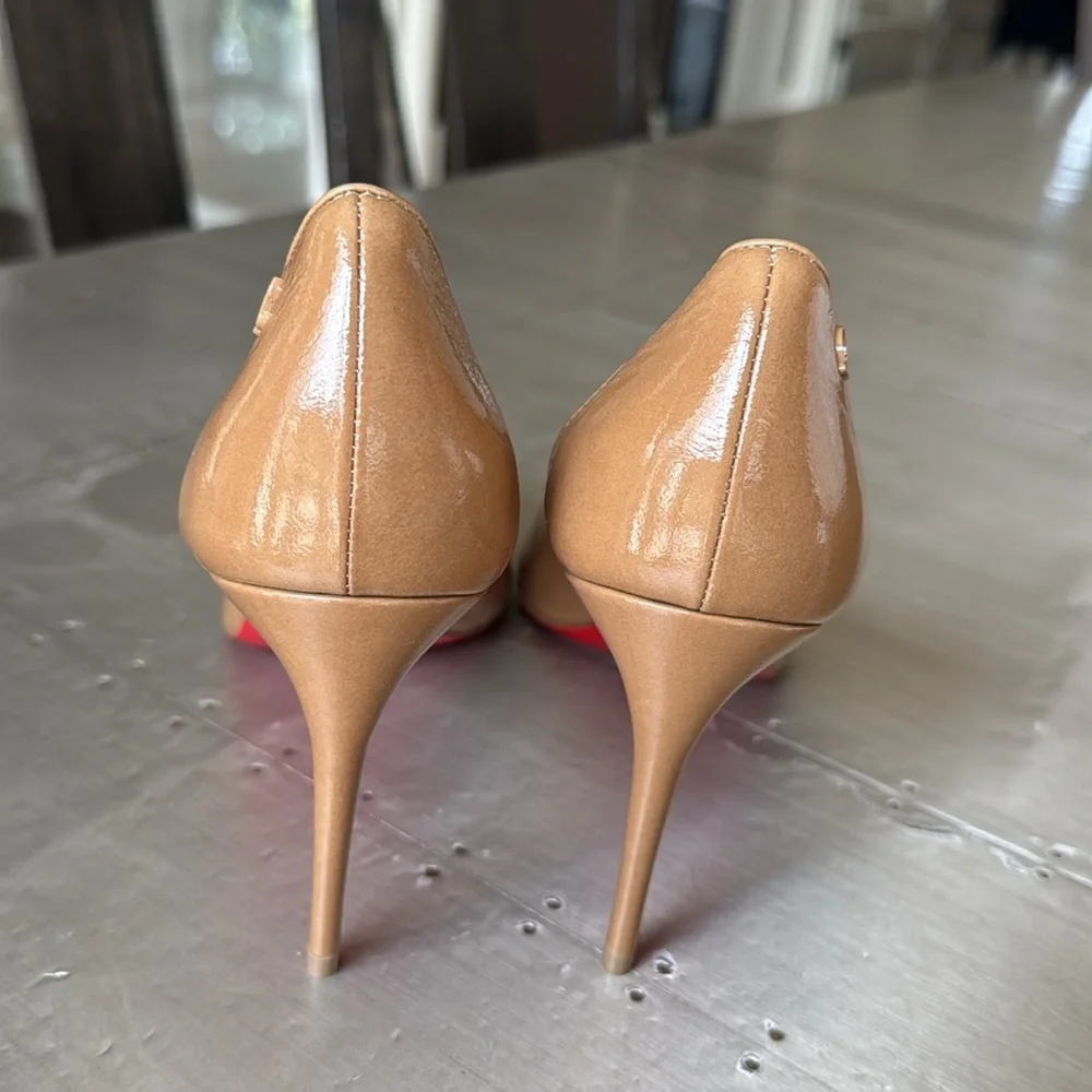 Christian Louboutin sporty Kate beige camel lionne stiletto sz 41